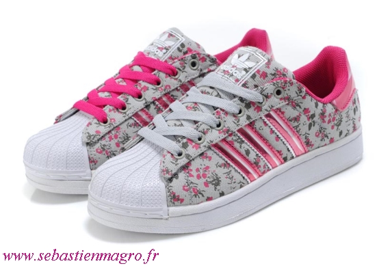 chaussure adidas original femme pas cher